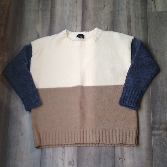 Lumiere Colorblock Sweater in Cream, Brown, and Black - Picture 4 of 8